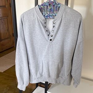 La Hearts Gray Crewneck Men's Sweater with Button Accents